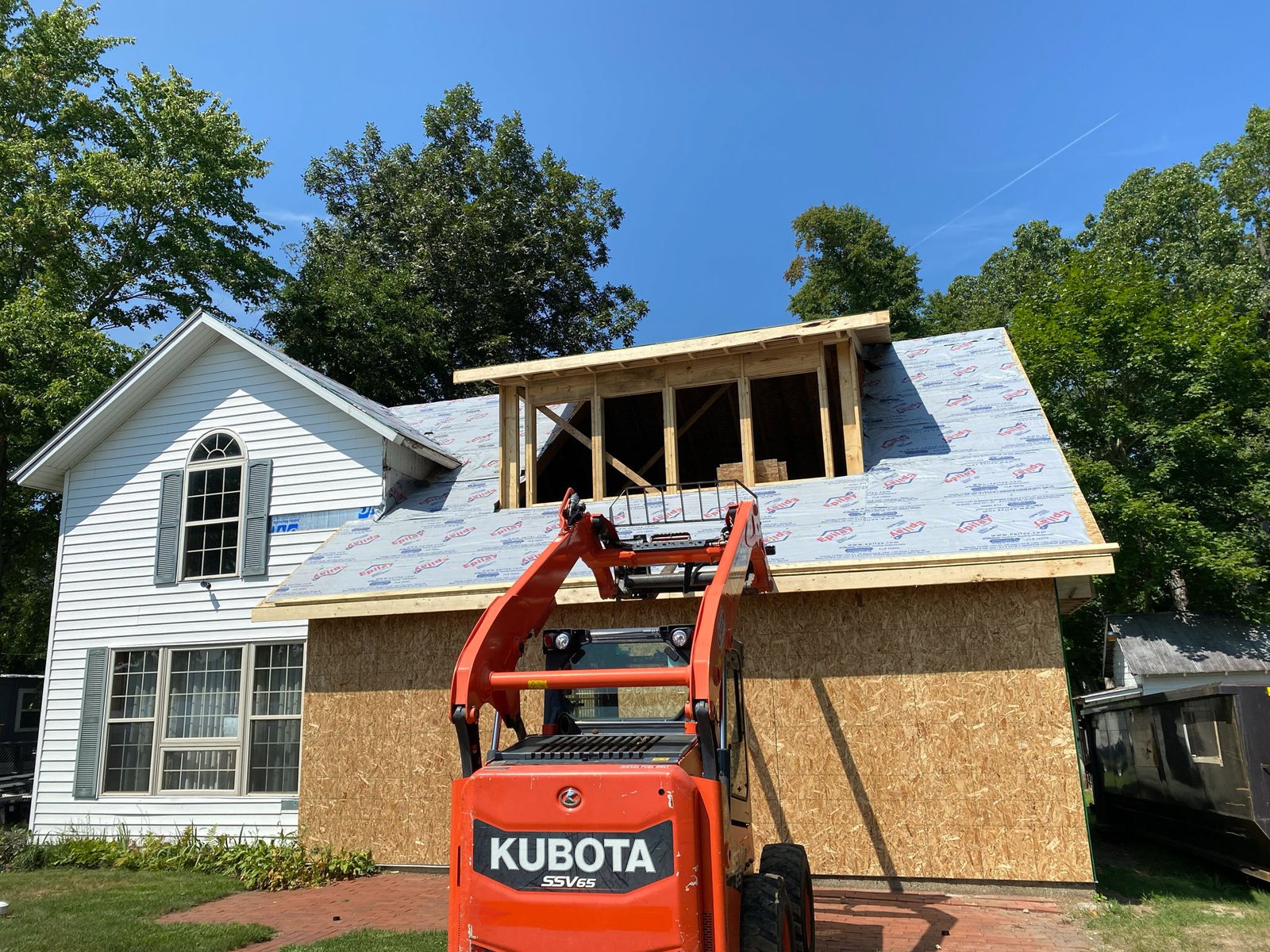 Residential/Commercial Building